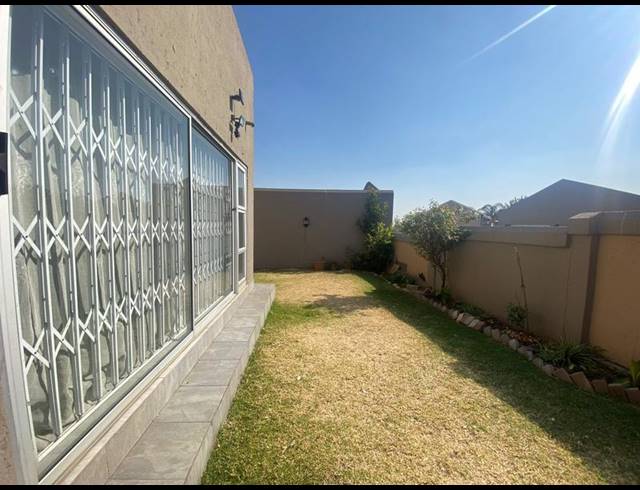 3 BEDROOM PROPERTY TO RENT IN VORNA VALLEY